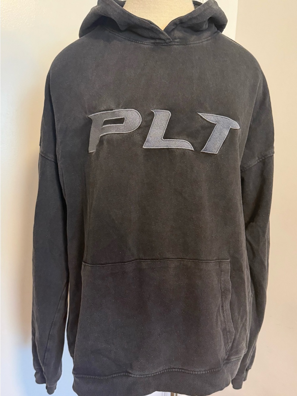 NWT! PrettyLittleThings PLT Logo Charcoal Oversized Hoodie XS